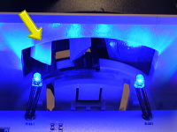 ���C�z�B