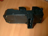 �E�B���h�[�X�C�b�`�����B