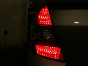 �X���[���B