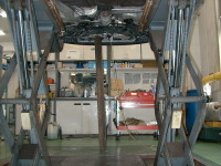 悔しいですがディーラーのお世話に・・・。