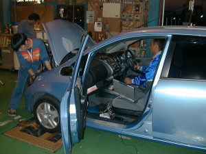 タコとにらめっこのりゅうじさん。