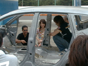 和美ちゃん、わろてるだけ。