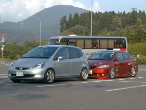 �A�H���̔։z�������V���s���B